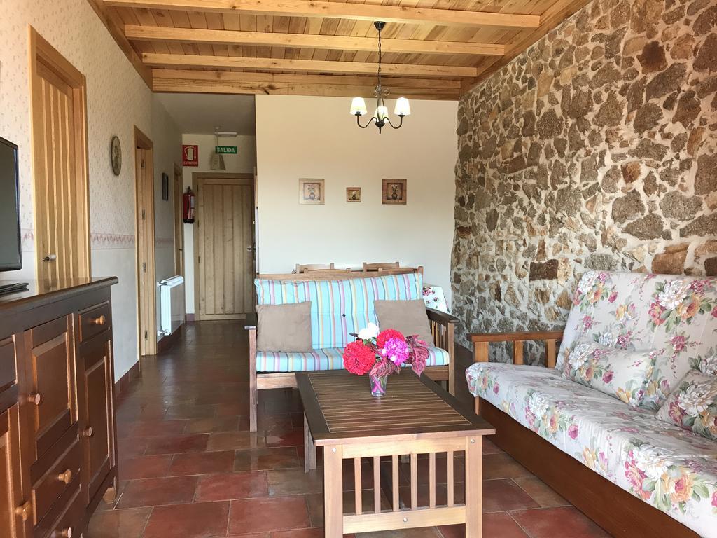Apartamentos El Jardin Del Poeta Guijo de Granadilla 외부 사진